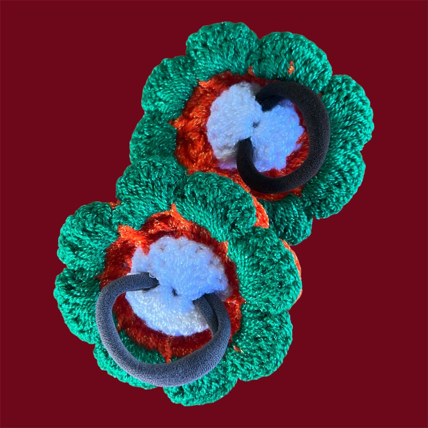 Coleta Flor Crochet — Blanco Naranja y Verde (Pack x2)