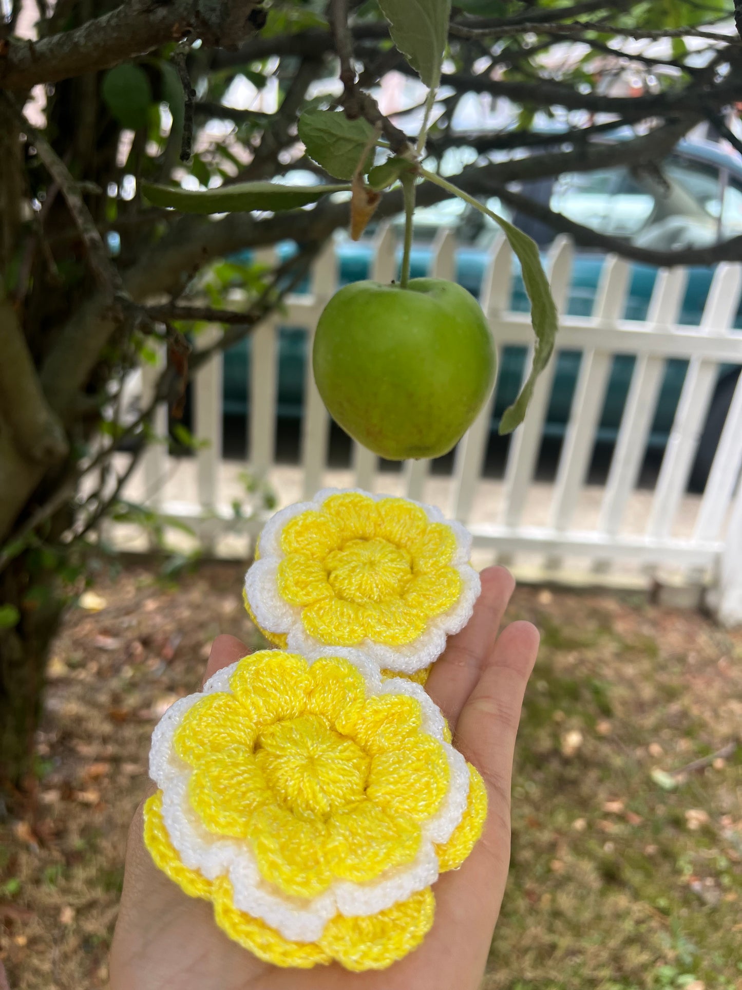 Scrunchies hair flor crochet Amarillo y Blanco (pack x2)