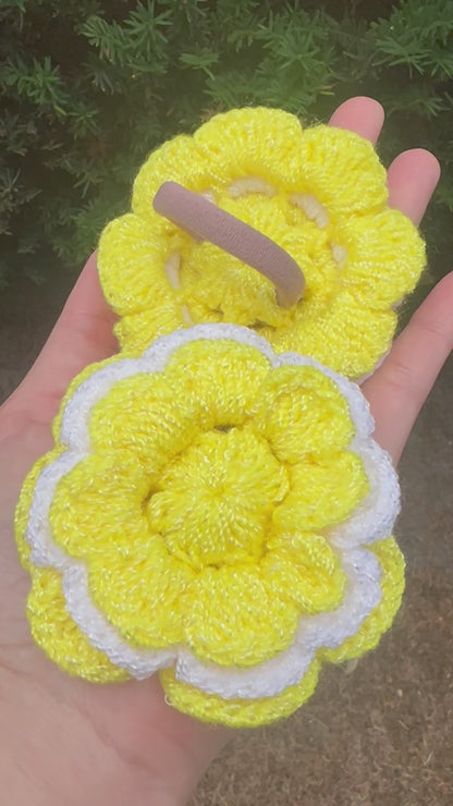 Scrunchies hair flor crochet Amarillo y Blanco (pack x2)